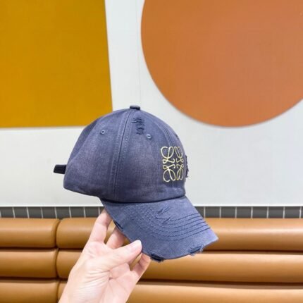 Loewe Hats